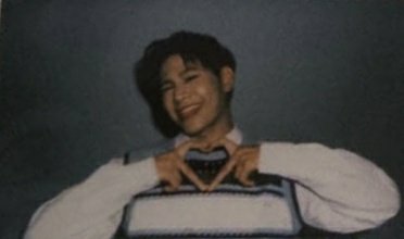 𝓐𝓷𝓭—🌻 tweet media