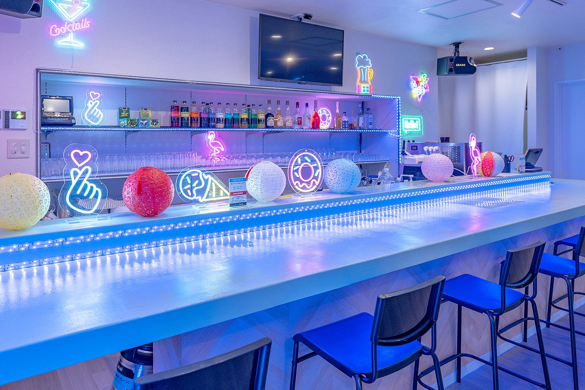 12/6(土) #ミュニティベースは
本日 17:00〜24:00まで営業します🌟
ぜひお立ち寄りください！