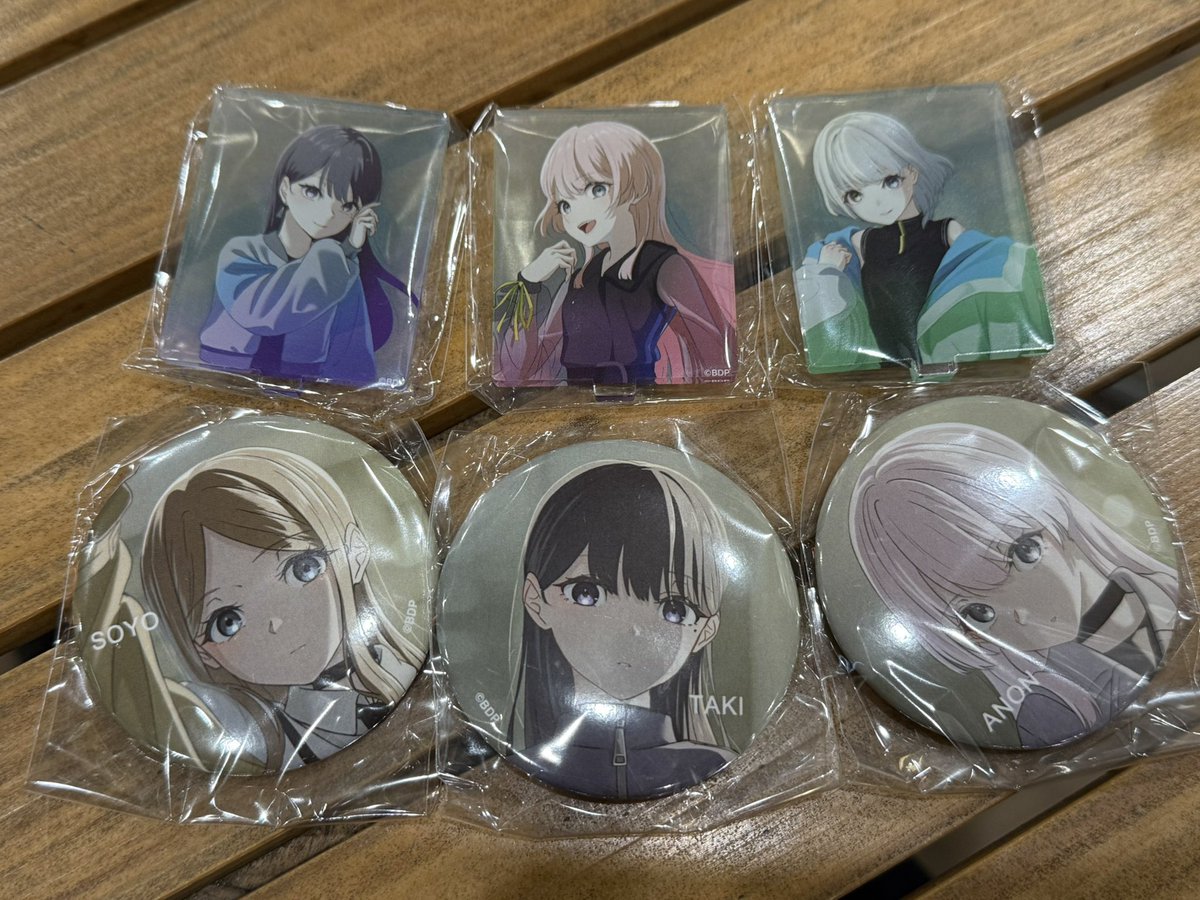 交換】 MyGO カプセルトイ 交換 譲) 立希、愛音、そよ（缶バッジ ） 立