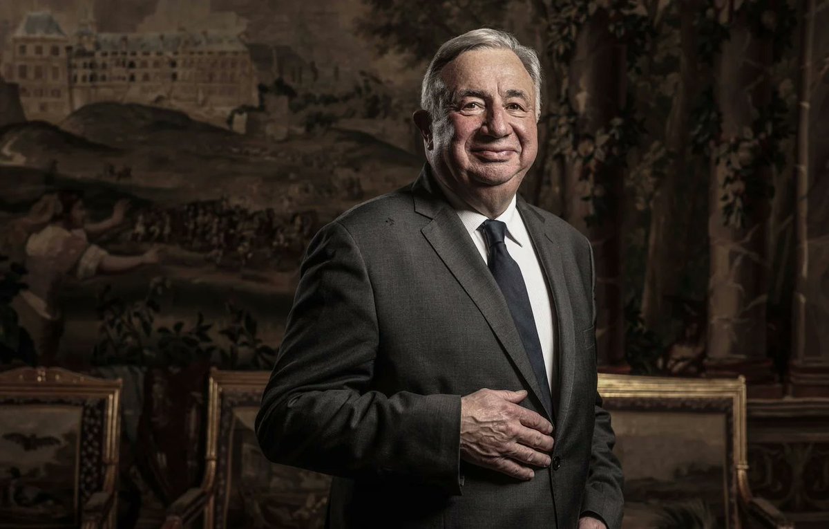 Les politiques passent leur temps à cracher sur la retraite par capitalisation.

Pourtant, un petit groupe d’environ 2 000 pensionnés privilégiés en profite.

Et ces pensionnés ne sont autres que... les sénateurs eux‑mêmes 🤡

Décryptage 👇