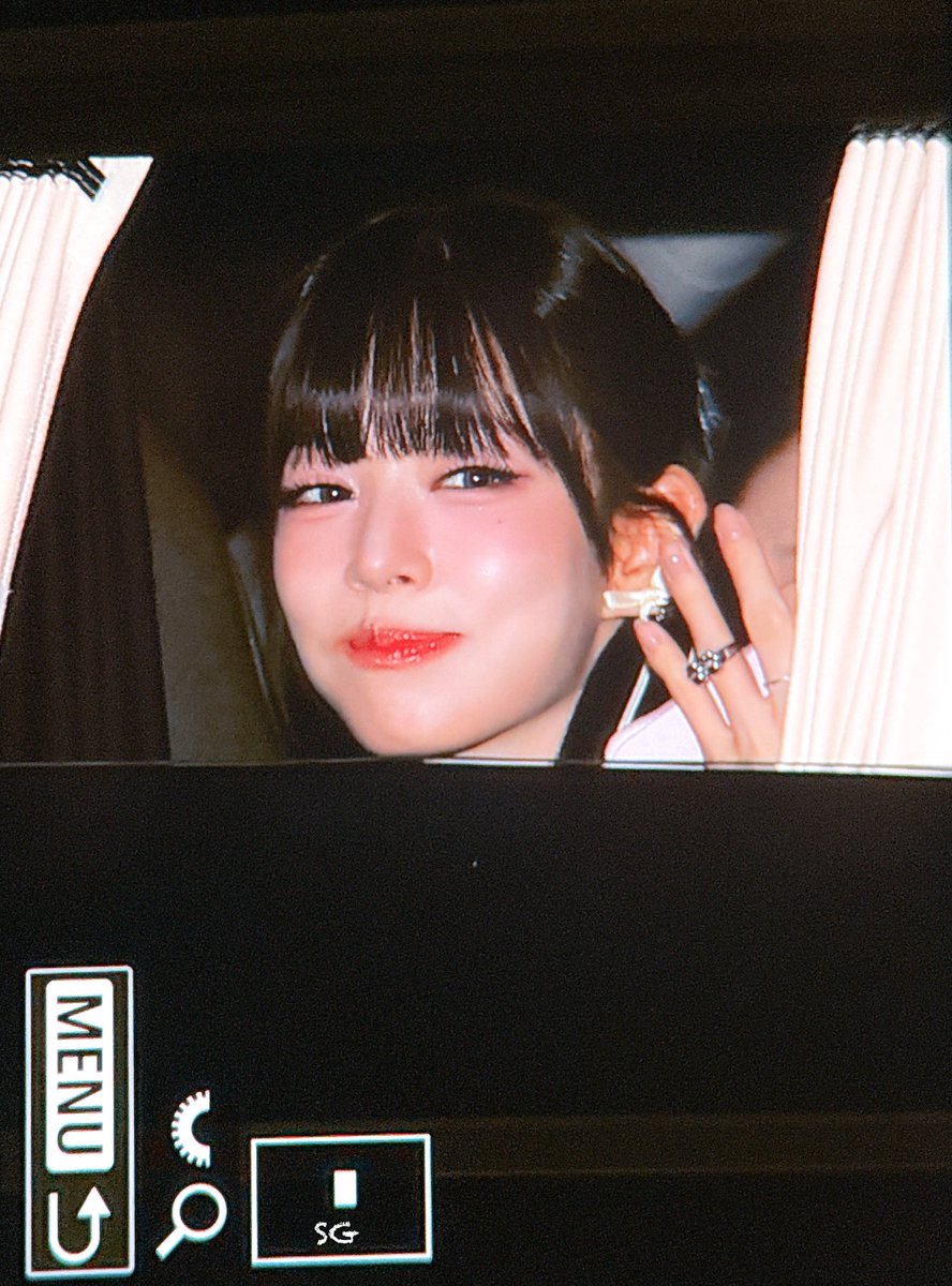 251206 채영 미니팬미팅 출근pre

 #프로미스나인 #fromis_9 #fromis_9_WORLDTOUR #이채영 #LEECHAEYOUNG