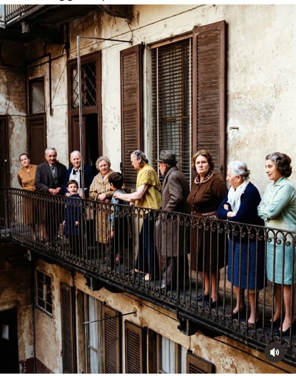 Spazi ‘social’ negli anni ‘70

(Milano-Case di ringhiera)