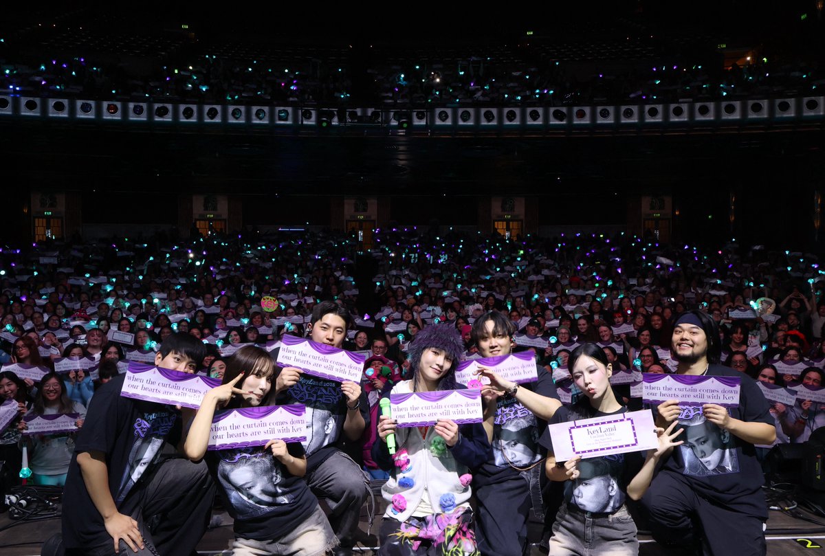SHINee tweet media