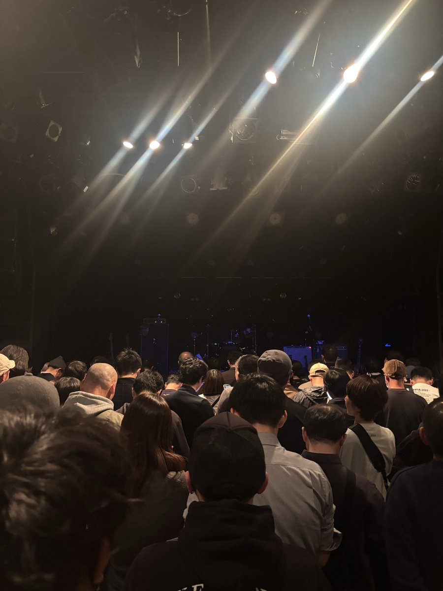 mori0h's tweet photo. 名古屋クアトロ
イースタンユース
ワクワク
#easternyouth https://t.co/Dd5OjotXAG