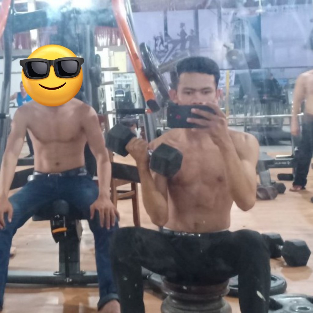 UK Kosal អ៊ុក កុសល៚ tweet media