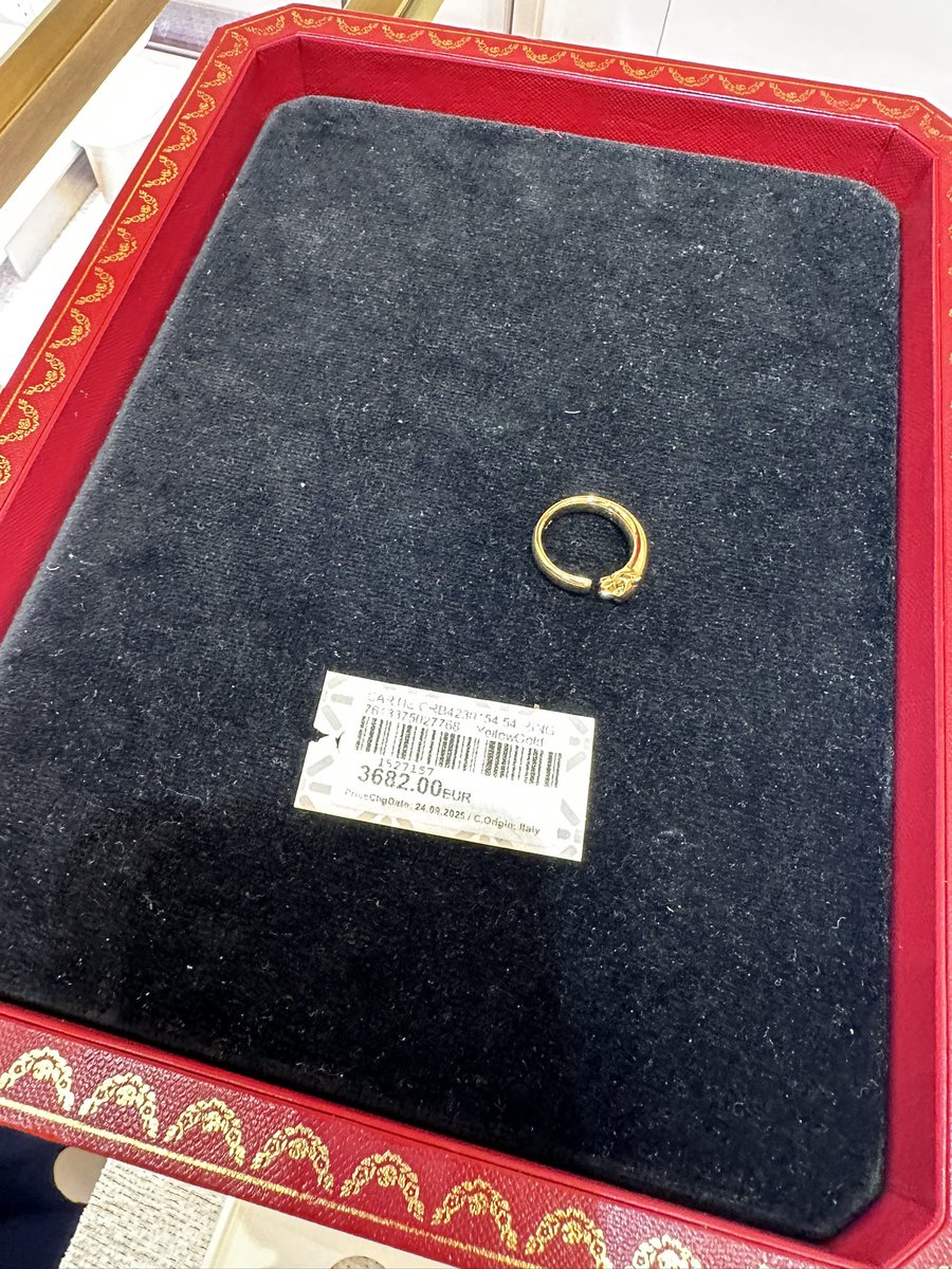 Нашла подарок себе😍
Осталось купить😆