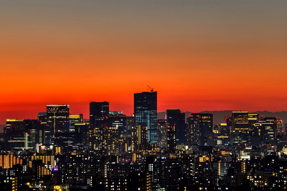 bluestylecom's tweet photo. 江戸川区から本日の夕焼け https://t.co/F2oV4lbzFp