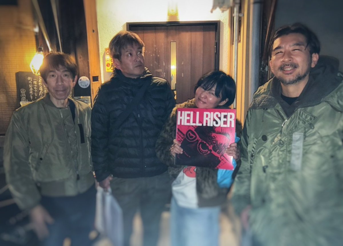 mishimashinji's tweet photo. bads忘年会もうそんな時期になりました来年のライブが楽しみ #bads #師走 #忘年会 https://t.co/vE3Z5tbYVj