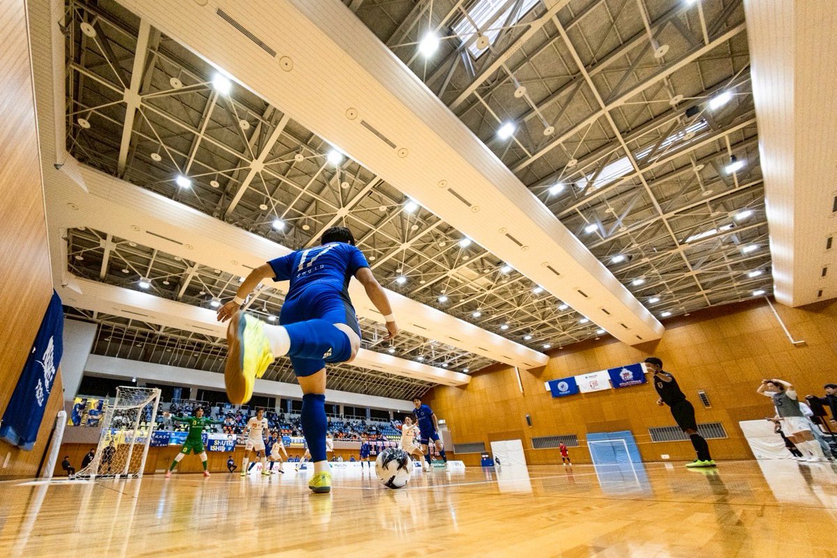 saisonsoccer's tweet photo. 🏆メットライフ生命FリーグDiv2
📅12月7日14:00kickoff
🆚ヴォスクオーレ仙台

リーグ最終節！
勝って終わろう！

#メットライフ生命Fリーグ
#ポルセイド浜田
#cuervo https://t.co/O1F8VwzXho