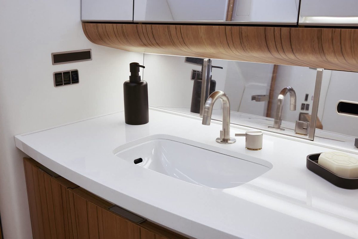 DennisMiracles's tweet image. It’s time for the NDC and its footsoldiers to stop the jokes and take this country seriously. 

The grace period is over and the future of this country is at stake. 

You said renting a plane was wrong because the current presidential jet was in pristine condition

You said…