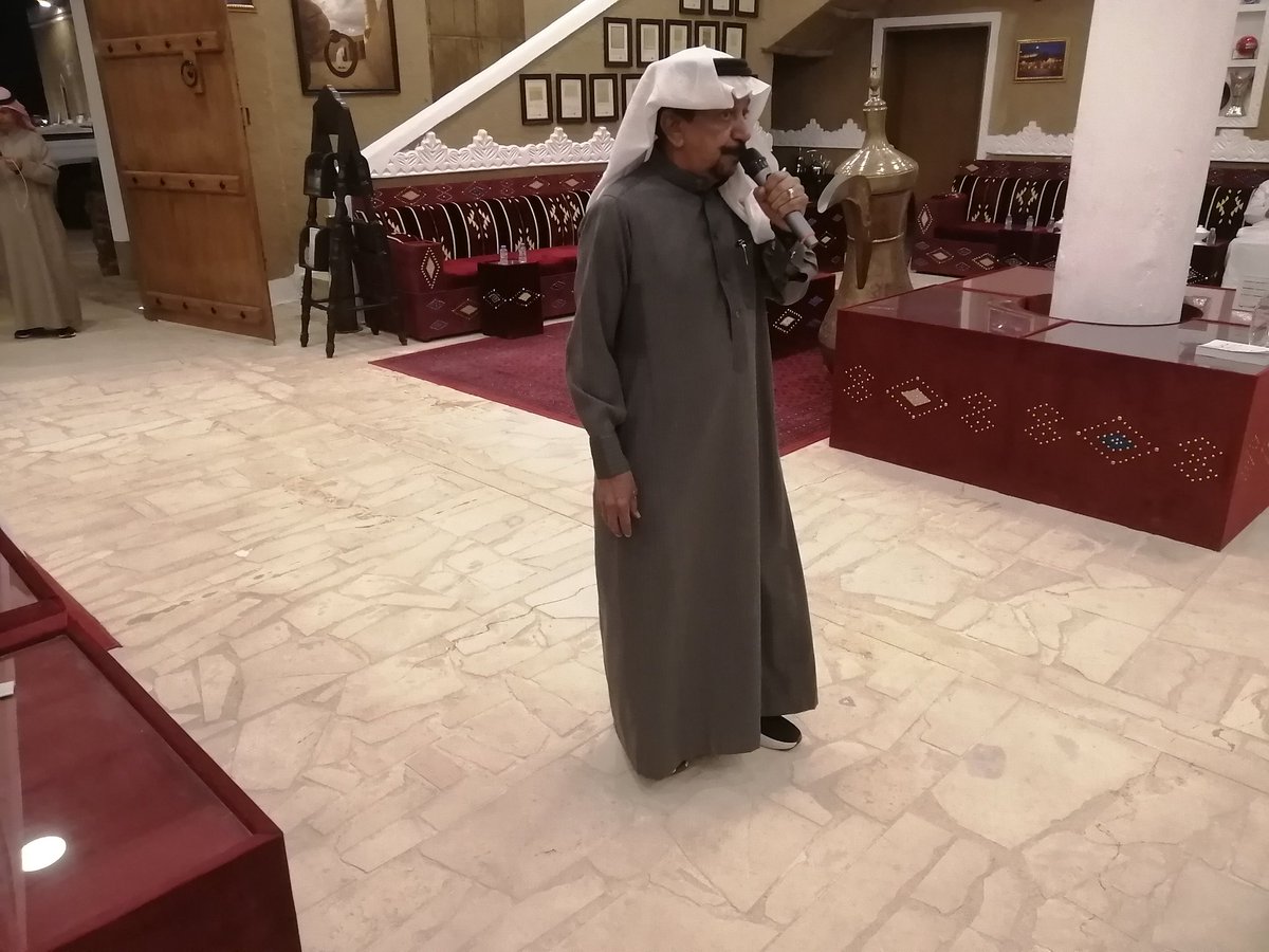 ltars's tweet image. أقامت جمعية التنمية الأهلية بروضة سدير برنامج ملتقى الأهالي التنموي يوم الجمعة ١٤٤٧/٠٦/١٤ بديوانية البابطين  بالقرية التراثية بالحزم بروضة سدير وبحضور عدد من الشعراء والاعلاميين وبرعاية كريمة من أسرة البابطين .
كل الشكر والتقدير لأسرة البابطين لدعمهم ولجميع من حضر لهذا الملتقى.