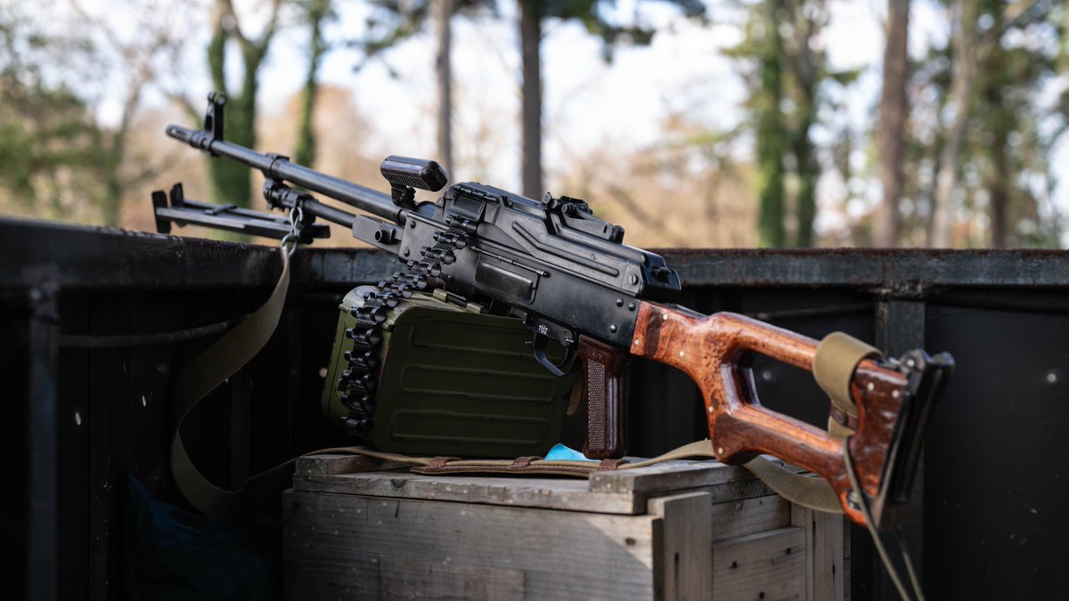 本日サバパラで開催していただいた
#関東タルコフ祭り2025　

参加されたみなさんお疲れ様でした❣
少ないですが、空いた時間で撮った写真です。

これにて9月から続いた激動のタルコフラッシュはひとまず終了です。
定例会にもタルコフ装備で遊びにきてね😊

お写真↓
photos.app.goo.gl/vK6tUg5BDiDvMZ…