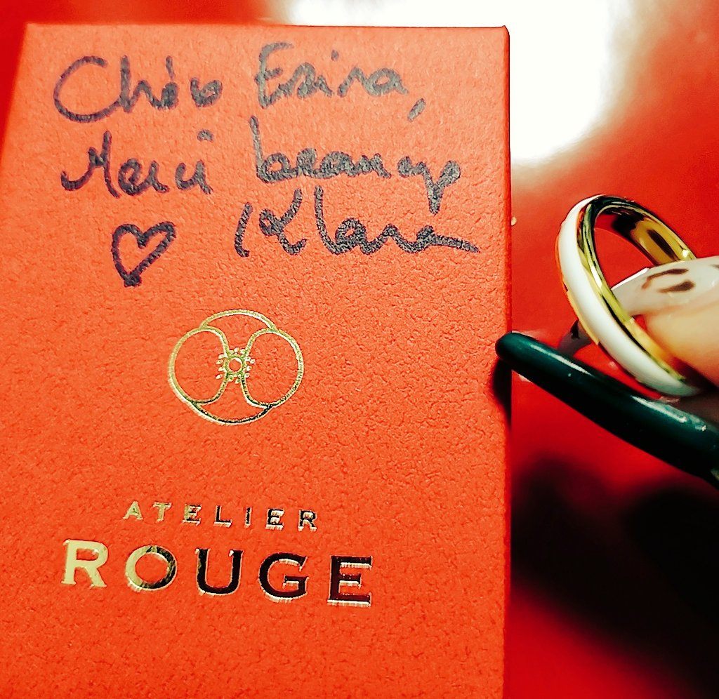 大好きなクララさんに会いに行ってきた～❤アトリエルージュでリングをゲット︎🤍緑も可愛かったけど₹˝ｬʓなら白！と思って笑  生クララさん美しくてスタイル良すぎて眩しかった……