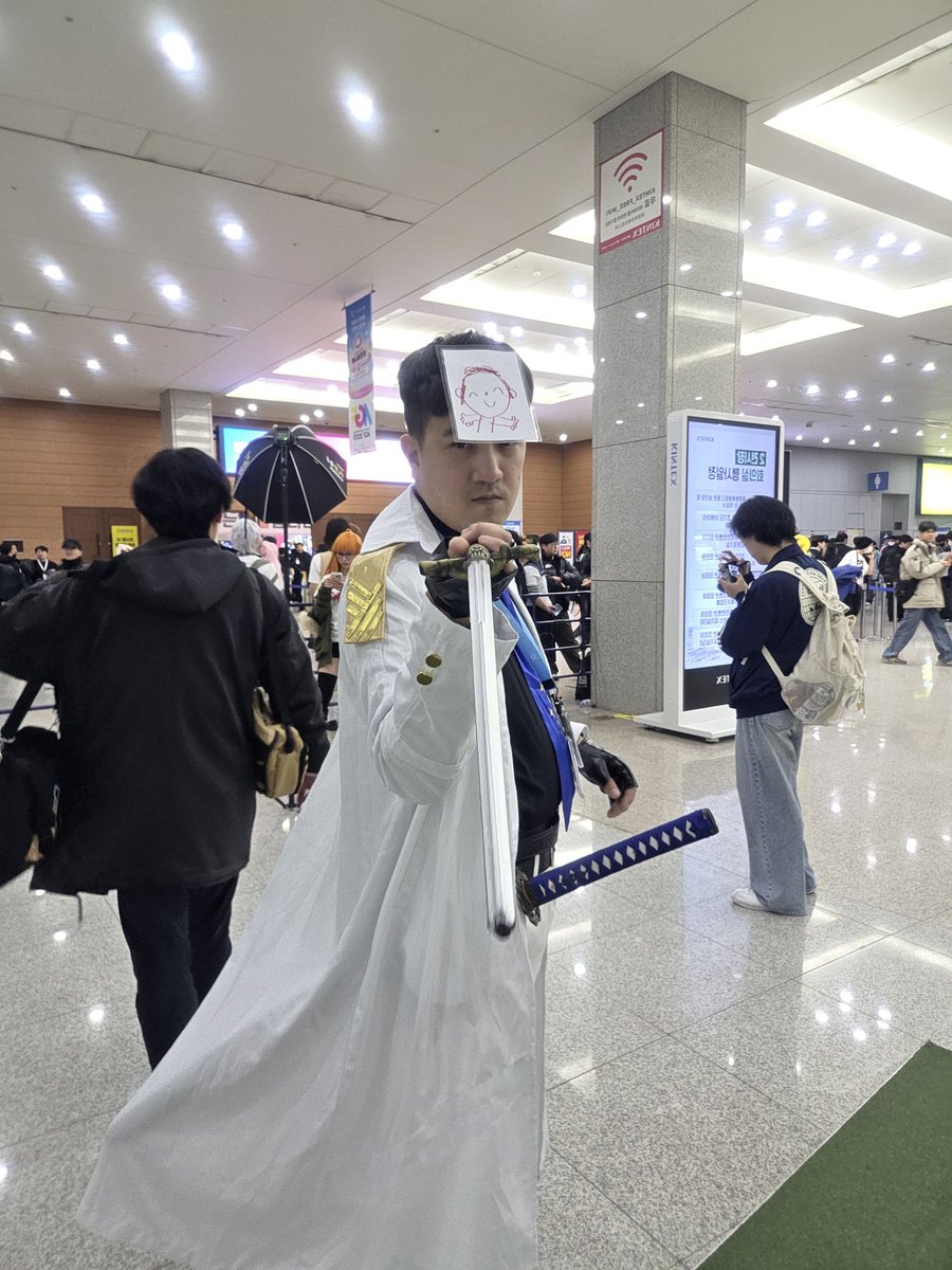COS_kapensis's tweet photo. #agf_2025_korea #cosplay
#코스프레 #블루아카 #블루아카이브
#BlueArchiveCosplay 
2025/12/06
AGF2025

블루아카이브 : 센세(소드마스터) https://t.co/zaxgnyYryl