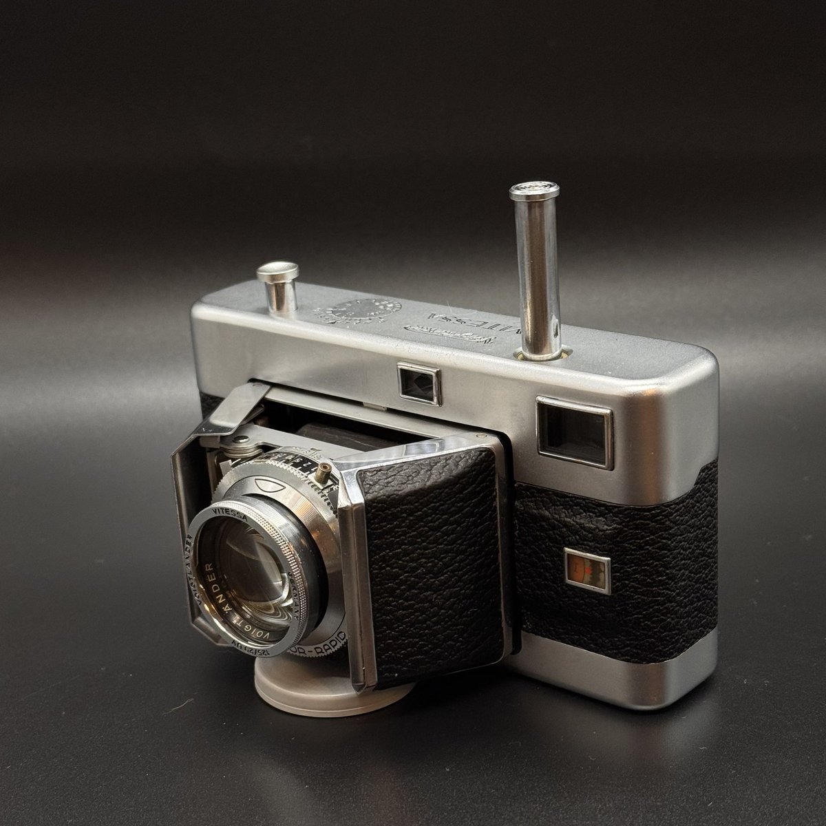 MNG Voigtländer VITESSA / ULTRON 50mm F2 とてもメカメカしい変形