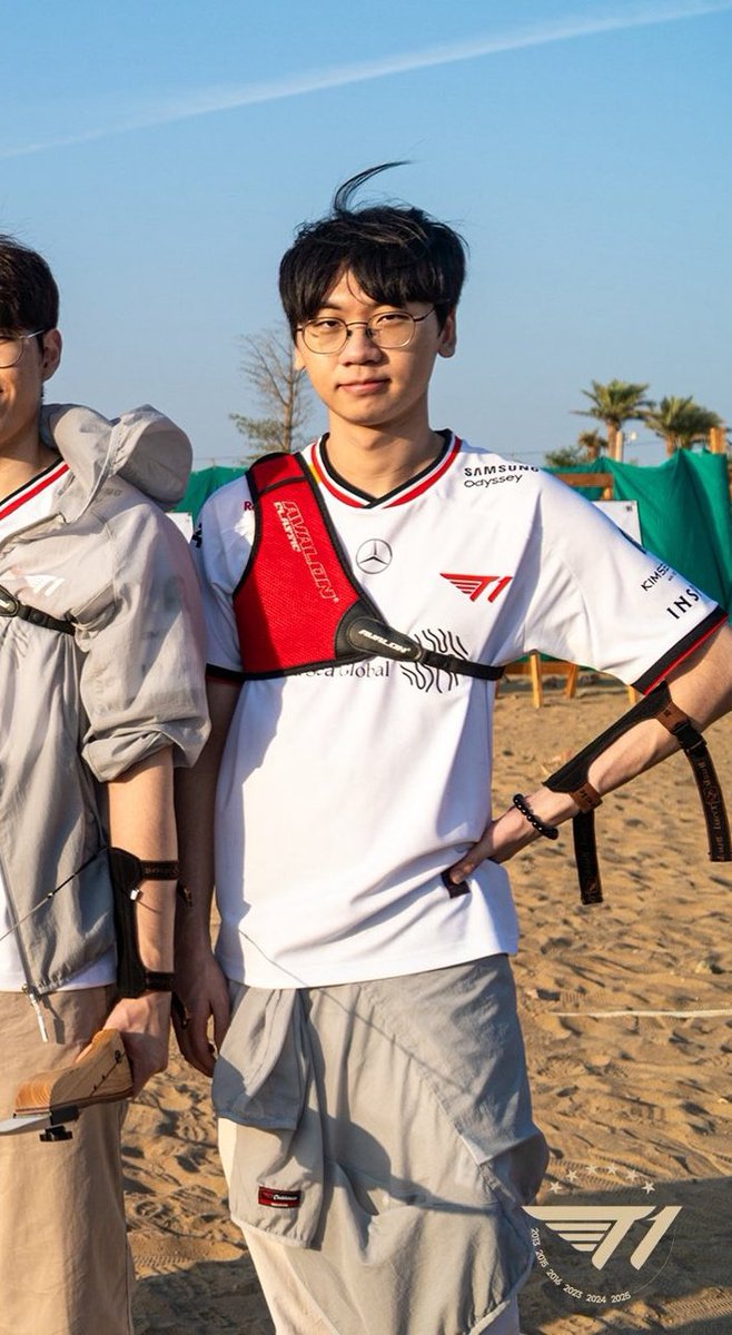 Daenara🐿 tweet media