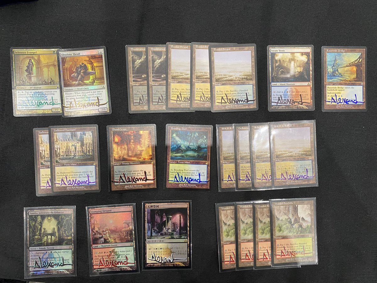 4-3 in the Sealed + Standard 10k at Commandfest but got some sweet signatures