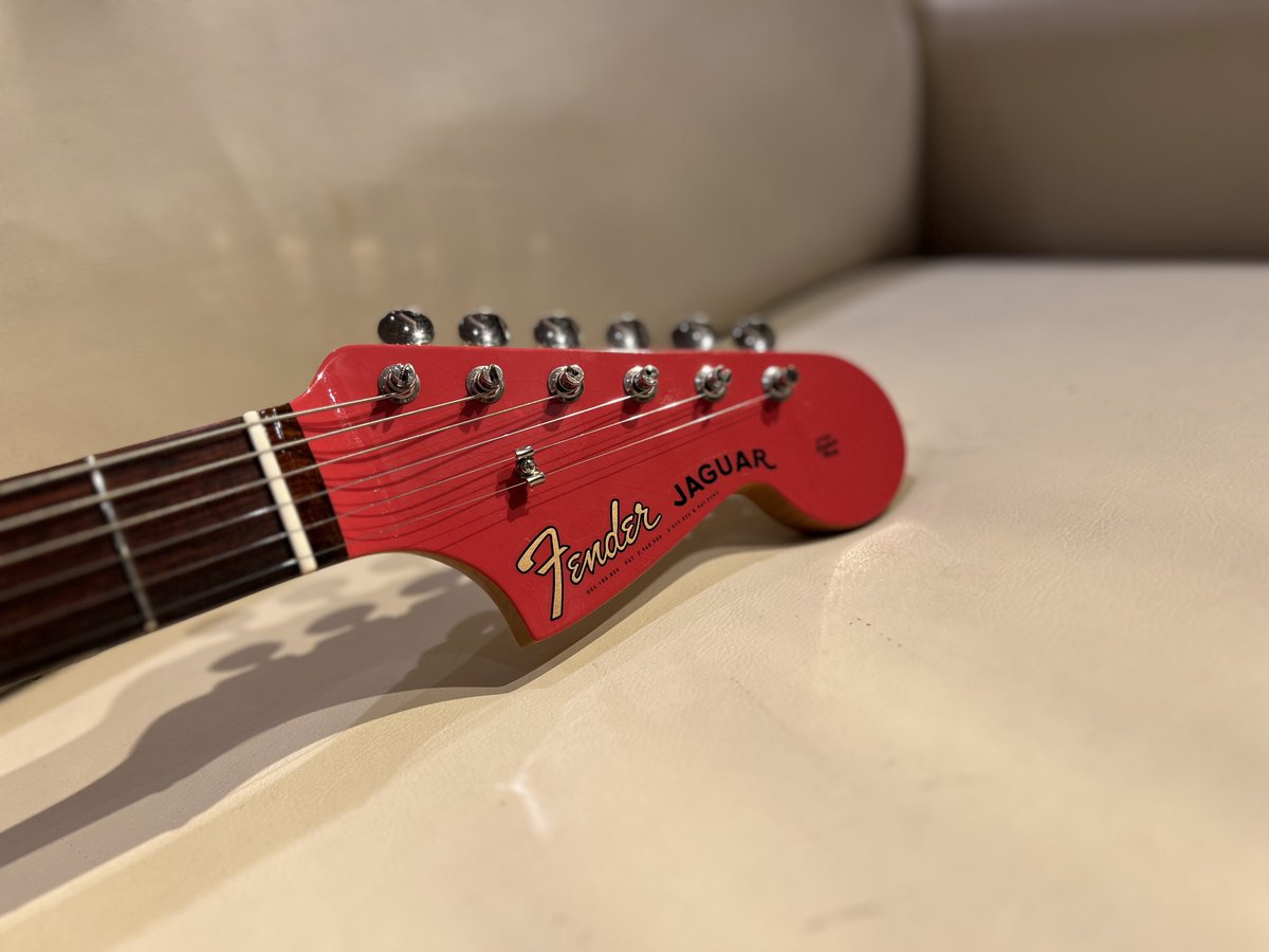 New Arrival! FENDER CUSTOM SHOP 1962 Jaguar Deluxe Closet Classic