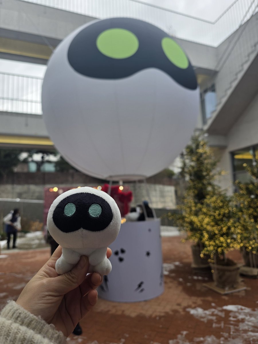 뷔무장지대💜 tweet media