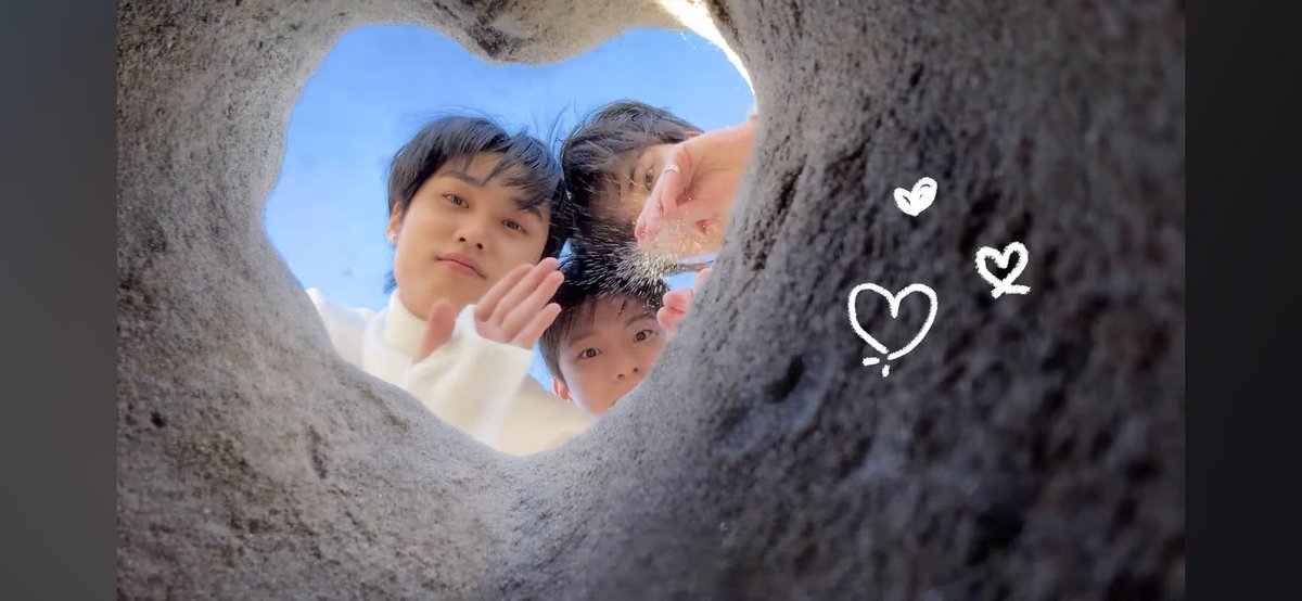 Lucu sekali sih kalian ini😭