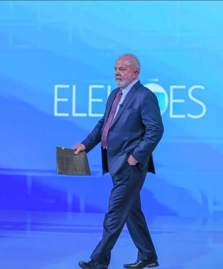 🚩🚩BOM DIA COMPANHEIRADA,
Petistas, Lulistas e Esquerdistas, tenham um sábado de paz e muitas bênçãos. Agora vai ser em primeiro turno. 

LULA REELEITO 
LULA 2026