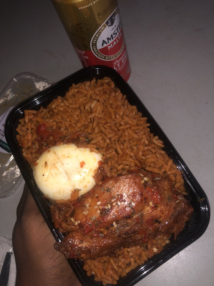 SymplyIke's tweet photo. Yesterday, I got a plate of the most tasteful and delicious jollof rice from @chef_emem . I really enjoyed every bite! Thank you, sis. 🥰 More sales. https://t.co/huuNZJUzqD