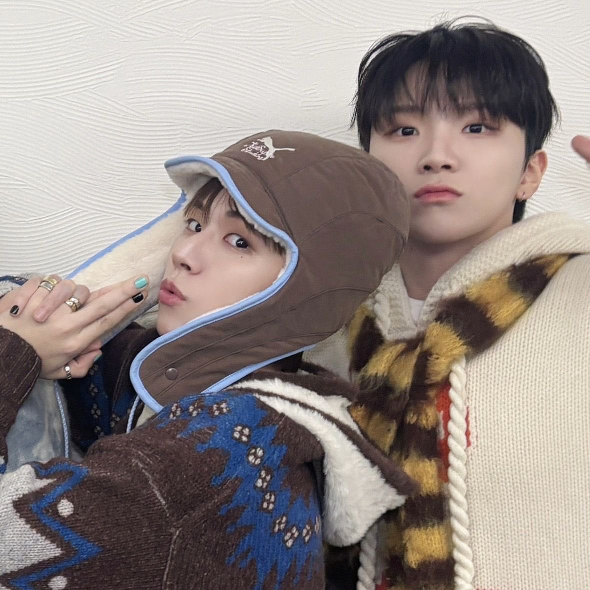 dubuzni's tweet photo. [💬] 🦦 𝚆𝚅 𝚞𝚙𝚍𝚊𝚝𝚎:

🦦: teaching 🐻 how to suск a diск
🦦: he gаgs even on mу thumb, so it’ll be a long way to go…
🦦: mаking prоgress~ [🎥] https://t.co/qgkbSI7Ftx