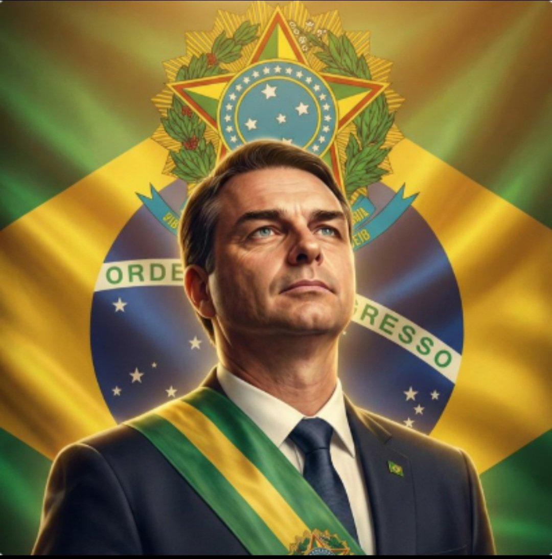KelveCruz_'s tweet photo. Flávio Bolsonaro 2026? 
Irmão todo começo e difícil,  acredito eu que as críticas vao fortalecer a candidatura do Flávio. E digo mais nao e pelo nome Bolsonaro e não mesmo, e pelos os acontecimentos que vem acontecendo.
 Flávio Bolsonaro vai crescer grandão nessa luta paciência https://t.co/ZLY9hjBKUw