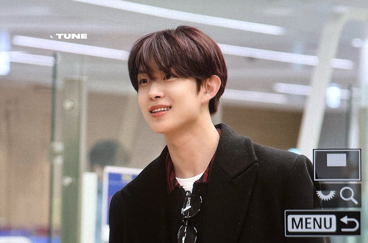 meiwsgd's tweet photo. Leo and Geonwoo deserve the world 🥺
#AlwaysTogetherWithGeonwoo
#언제나_건우와_함께
#WakeOneProtectYourArtists
#웨이크원_건우를_보호해
#ProtectLeeLeo
#WeStandWithLeo
#WakeOneProtectLeo
@wakeone_offcl @ALD1_official https://t.co/TSXZy6y7jd