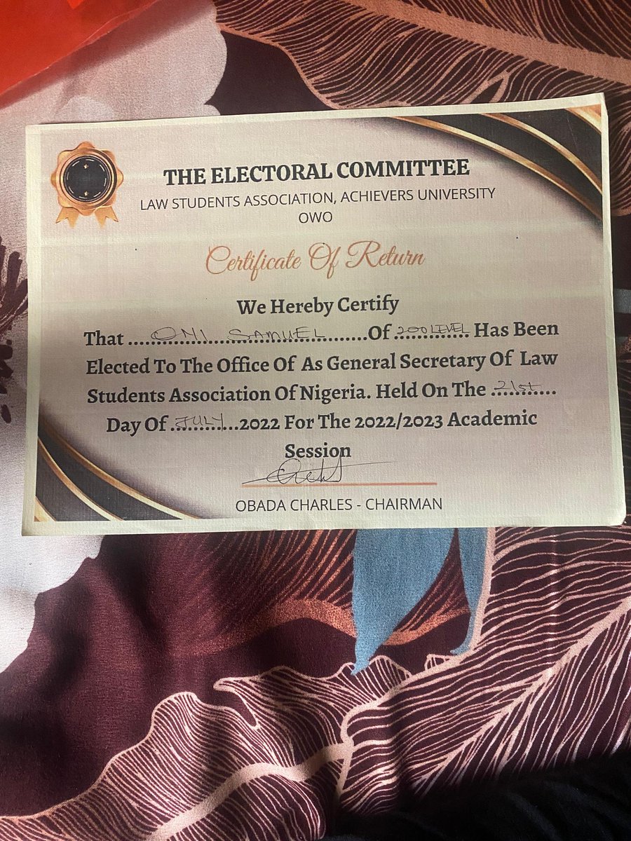 s_o4478's tweet photo. URGENT: HELP SAVE SAMUEL ONI PLEASE!!!!

We write to you today with a heavy heart and a profound sense of urgency to bring to your kind attention the dire medical situation of one of our own, Mr. Oni Samuel, a recent and promising graduate of the College of Law, Achievers University, Owo.

He has been diagnosed with Chronic Kidney Disease (CKD), a condition that has precipitated severe complications,  including debilitating hypertension, acute difficulties in breathing, and general weakness that has resulted in immobility.

 He is also currently unable to pass waste through natural means and needs urgent help to be back to his feet and attain his dreams.

His treating physicians have recommended a kidney transplant as the only viable long-term solution to save his life and give him a chance to fulfill the great potential he has demonstrated. However, the total cost of this procedure and the attendant post-operative care is estimated at Forty-Five Million Naira (₦45,000,000.00) only.

Any assistance, no matter how small, will bring him closer to the life-saving transplant he desperately needs. We are ready to attach relevant medical reports for your perusal if required. @the_beardedsina @aproko_doctor @Wizarab10 @GuardianNigeria @PulseNigeria247 @vdmempire @vdmempire @Wizarab10