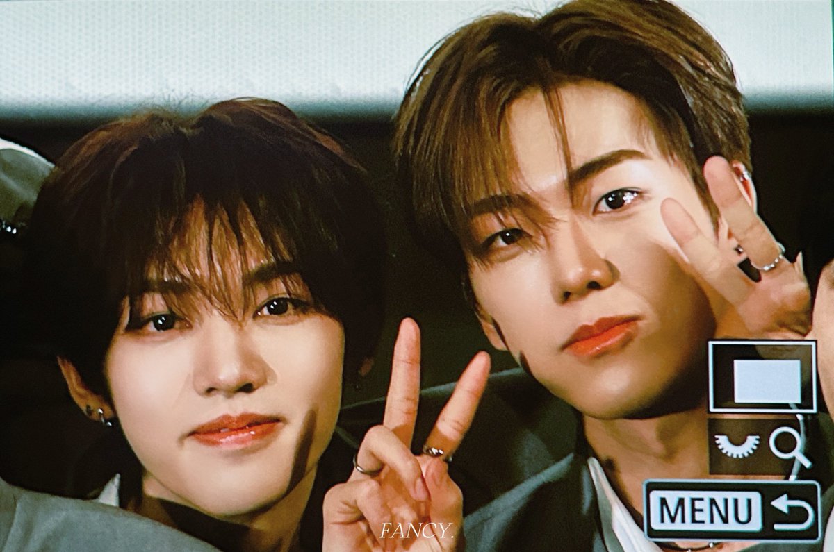 fffancyyy_0110's tweet photo. 251206 MEET &amp; GREET

🐰🦭

#판저이 #FANZHEYI #范哲逸
#안차우윗 #NGANCHAUYUET #顏秋越 #PLANETC #HOMERACE #홈레이스 https://t.co/LuaZsqRqV9