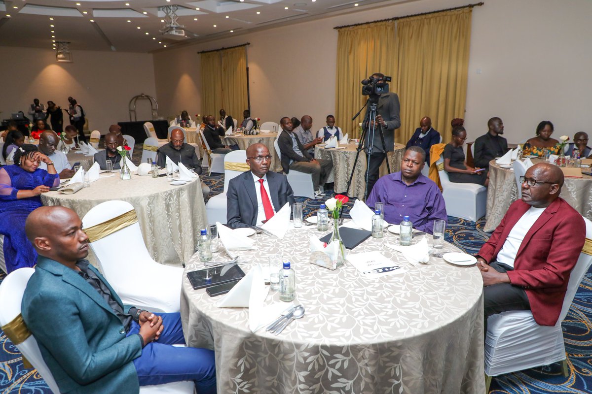 nkrjournalists's tweet photo. "The media plays a key role in building a climate-resilient nation. By consistently highlighting climate change stories, journalists can drive awareness, influence policy, and inspire action." Joseph Mecha @MediaCouncilK https://t.co/9HfLmL23Ds