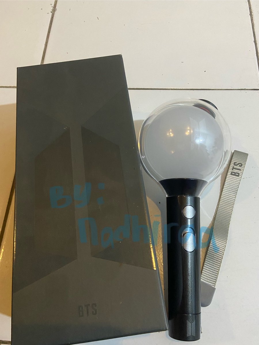 mochiilaala's tweet photo. minat dm yaaa
WTS LS BTS SE https://t.co/qvrB9Kvg9c