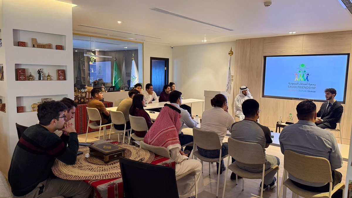 منصور المنصور. tweet media