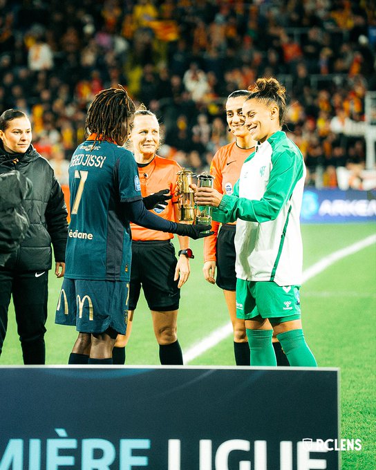 G7eck3NXUAAXmaJ?format=jpg&name=small