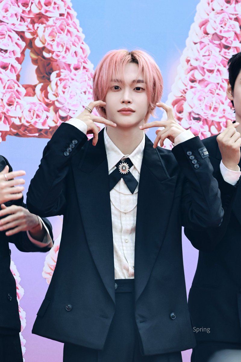 Spring_WB's tweet image. 251206 AAA

#원빈 #WONBIN #ウォンビン #라이즈 #RIIZE