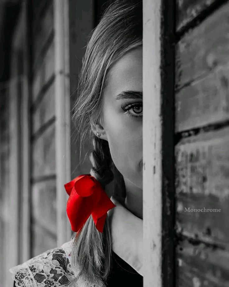 Hayat,

Cesaret isteyen bir serüvendir.

         Helen keller