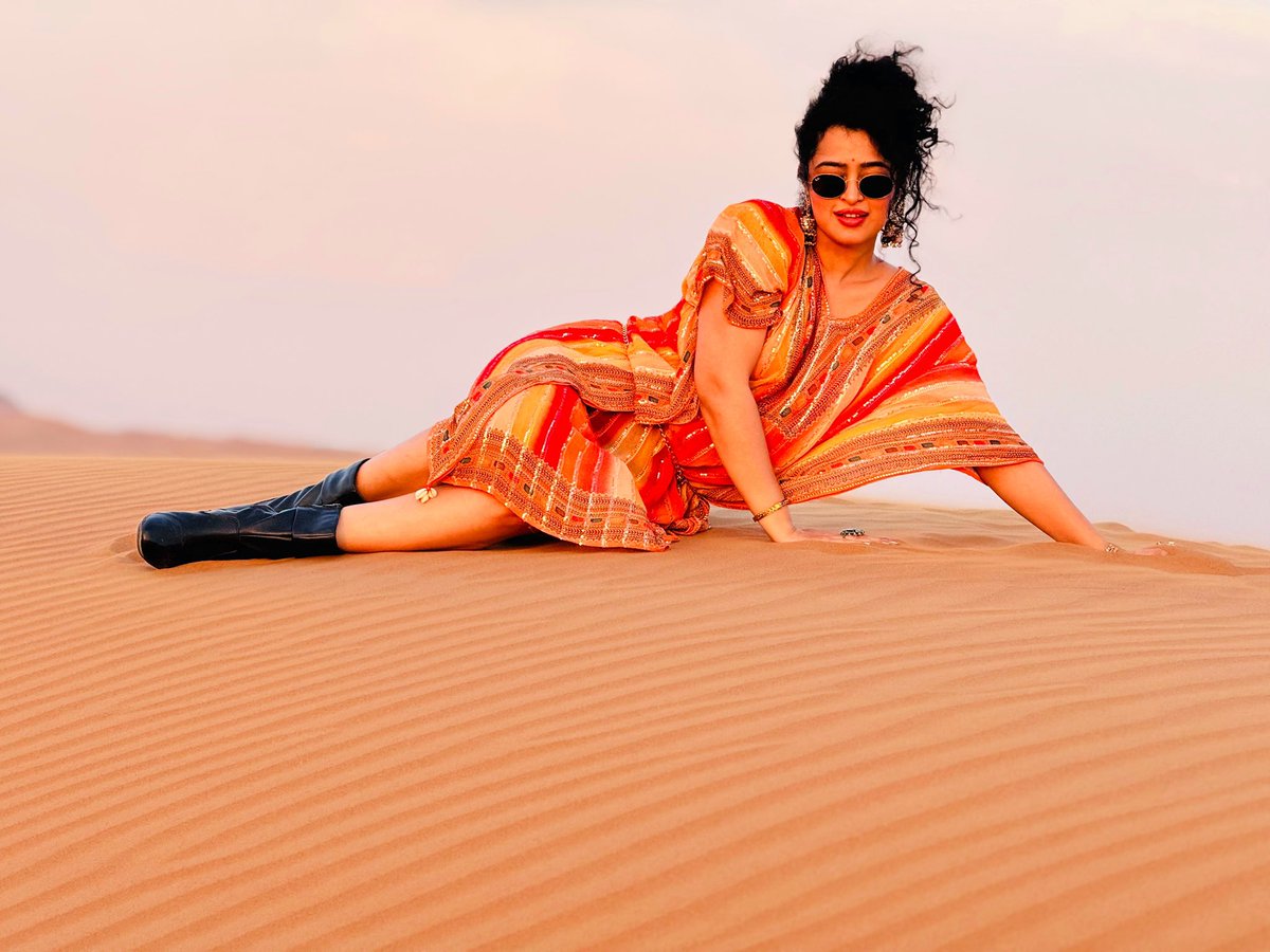 _apsara_rani's tweet photo. 🐪🏜️ https://t.co/IpN2DQaUX8
