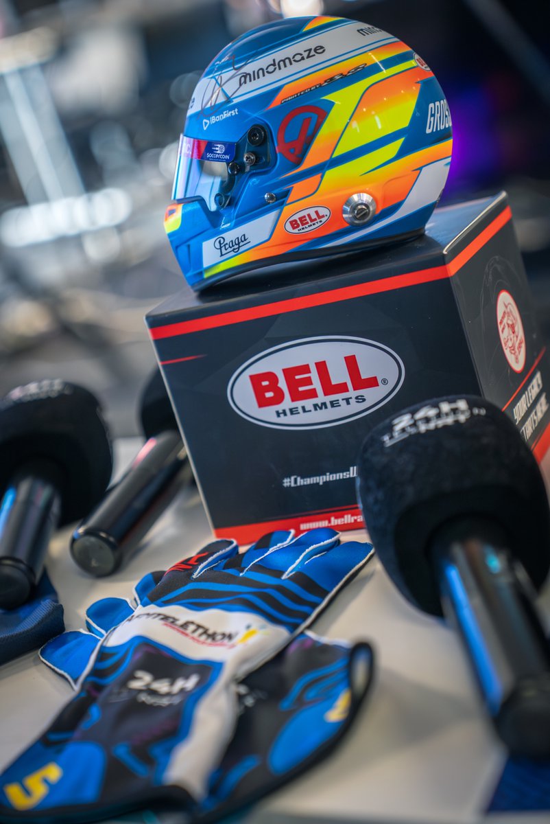r8gesports's tweet photo. 📣 Soyez généreux! Donnez au @Telethon_France & gagnez un mini-casque signé par @RGrosjean, un 🎁exclusif & rare ! Que la commu française et les influenceurs français partagent, likent! Rendez-vous ici https://t.co/7t85ULQTkq
#telethon2025 #r8g #romaingrosjean @nocoracingteam https://t.co/L4IZtu3Ey6