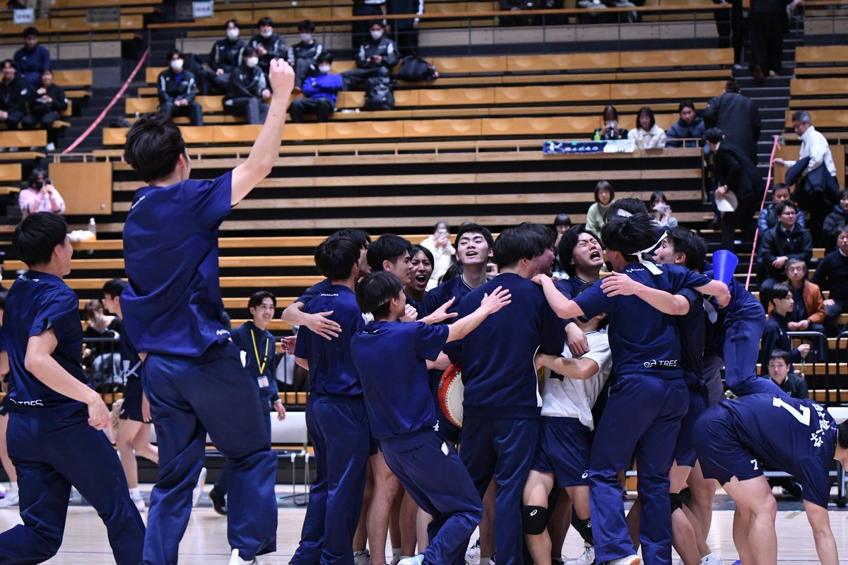 p_ayum's tweet photo. 決勝進出嬉しすぎる😭
国士ありがとう😭
#国士舘大
#全日本インカレ2025 https://t.co/ae5hsXeFgk