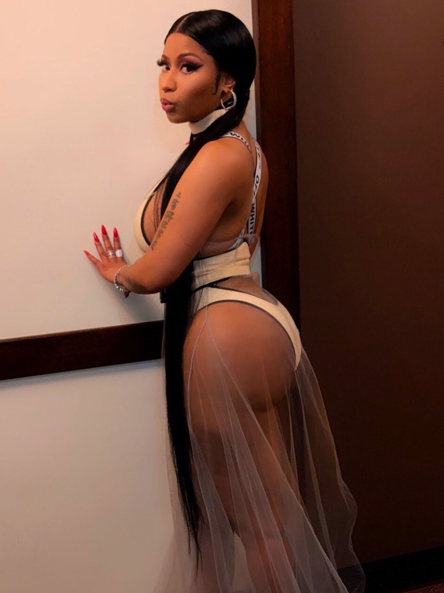 nickivirals's tweet photo. Nicki Minaj in Off-White [2018] https://t.co/7a3OYdyrCl
