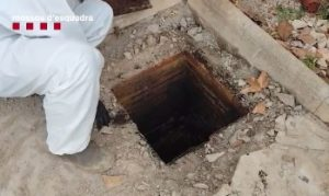 ⚠️ Atenció: enxampats ocultant un cadàver en una fossa sèptica a Catalunya

lleidadiari.cat/enxampats-ocul…