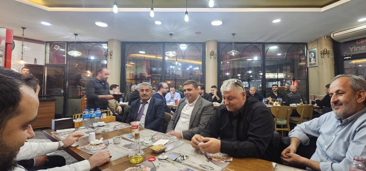 Bursa Vakıflar Bölge Müdürlüğünde  beraber çalıştığımız  inşaat mühendisimiz Sedat Sami Akça’ yı yeni görev yeri  olan Denizli İl Kültür ve Turizm Müdürlüğü’ne uğurladık.￼ Kurumumuza ￼ kattığı emekleri için teşekkür ediyor bundan sonraki hayatında başarılar diliyorum…￼