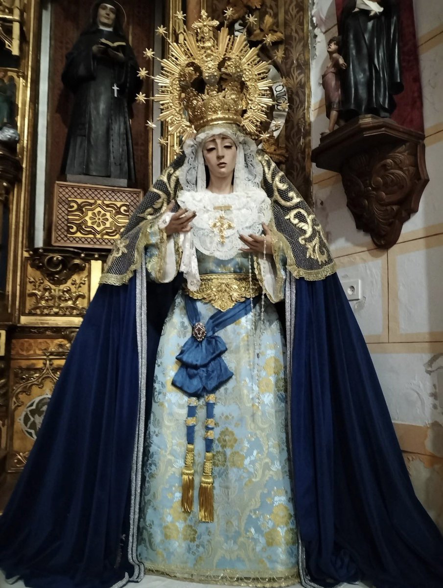 HdadFlagelacion's tweet photo. ADVIENTO I Ntra.Sra. del Mayor Dolor luce vestida con los colores Inmaculitas para el mes de Diciembre y la Solemnidad de la Inmaculada Concepción.
Estrena fajín de Estado Mayor donado por nuestra hermana María del Carmen Nicasio García. https://t.co/Sc7GHOOgDQ