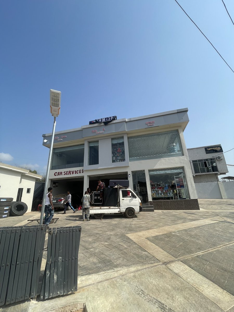 Proud to announce that we have expanded the family business ☺️

We just opened a branch in Enugu for tyres, alloy rim, car repairs &amp; wash
Located at: Plot 29A fid estate Enugu, by Ebeano tunnel.

If you’re in Enugu, come through from 12-1pm.

We will wash your car for free❤️