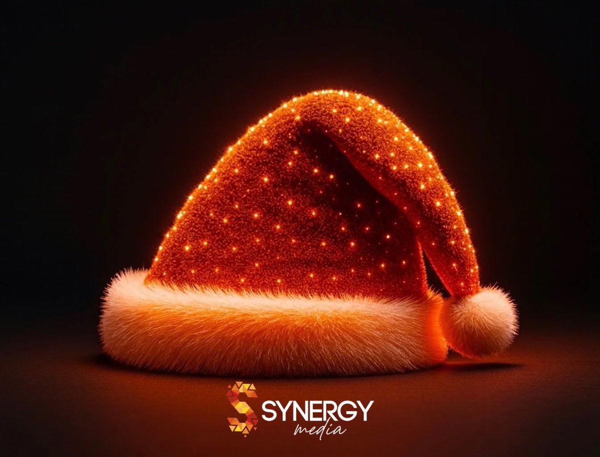SynergyMedia_'s tweet photo. Happy Nikolaus 🎅

If you checked your shoes this morning and didn’t find anything, don’t worry.
The market also forgot many of us this year.

At least the hat is glowing. Let’s hope the charts follow. 🧡 https://t.co/r43j1wwMc3