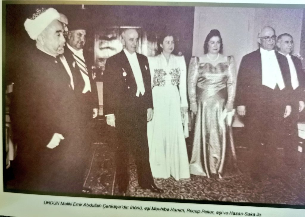 "Araplar bizi arkadan vurdu" diyenler bu fotoğrafa iyi baksın.

"Hain" Ürdün Kralı Abdullah Çankaya Köşkü'nde böyle ağırlanmıș.