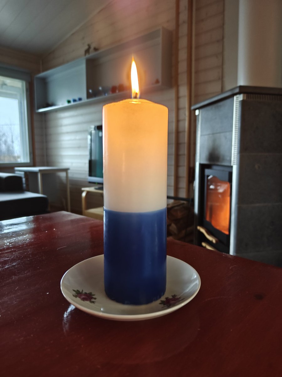 Hyvää itsenäisyyspäivää Sauvon Ruonlahdesta 🇫🇮

t. Atte, <a href="/mikkotjp/">Mikko Pitkänen</a> ja #takuupäällikkö