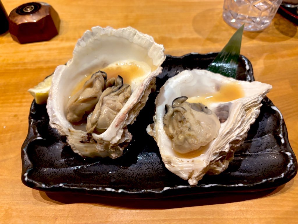 siniasu's tweet image. 🦪と牛カツ爆発した