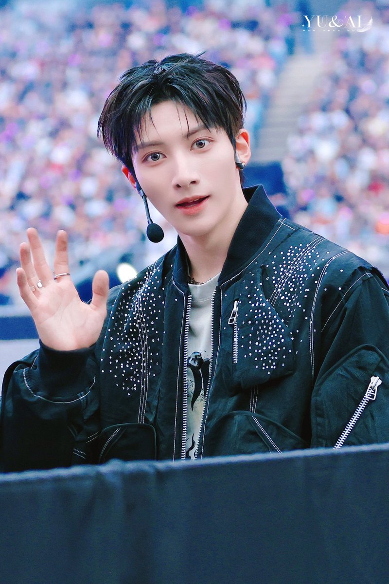 251206 AAA 2025 HQ2 #NEXZ #YU #ユウ #유우 #ネクスジ #넥스지